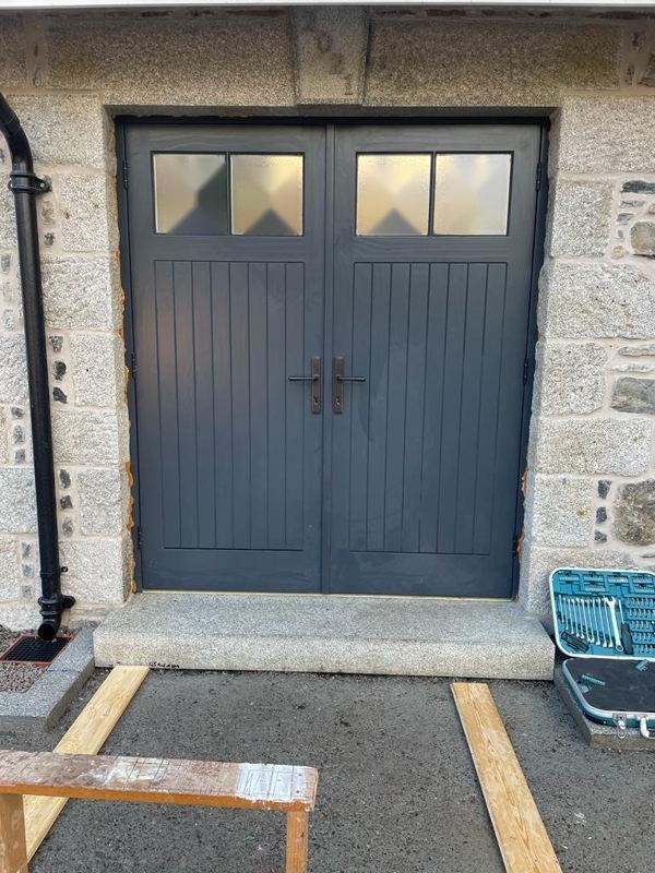 Boiler room door made from Accoya, manufactured and spray-finished